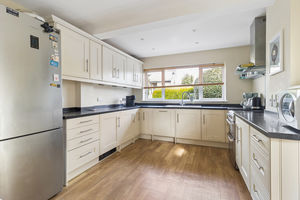 Photo 16- click for photo gallery